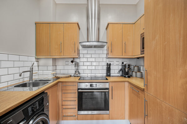 North Road, Hertford, SG14