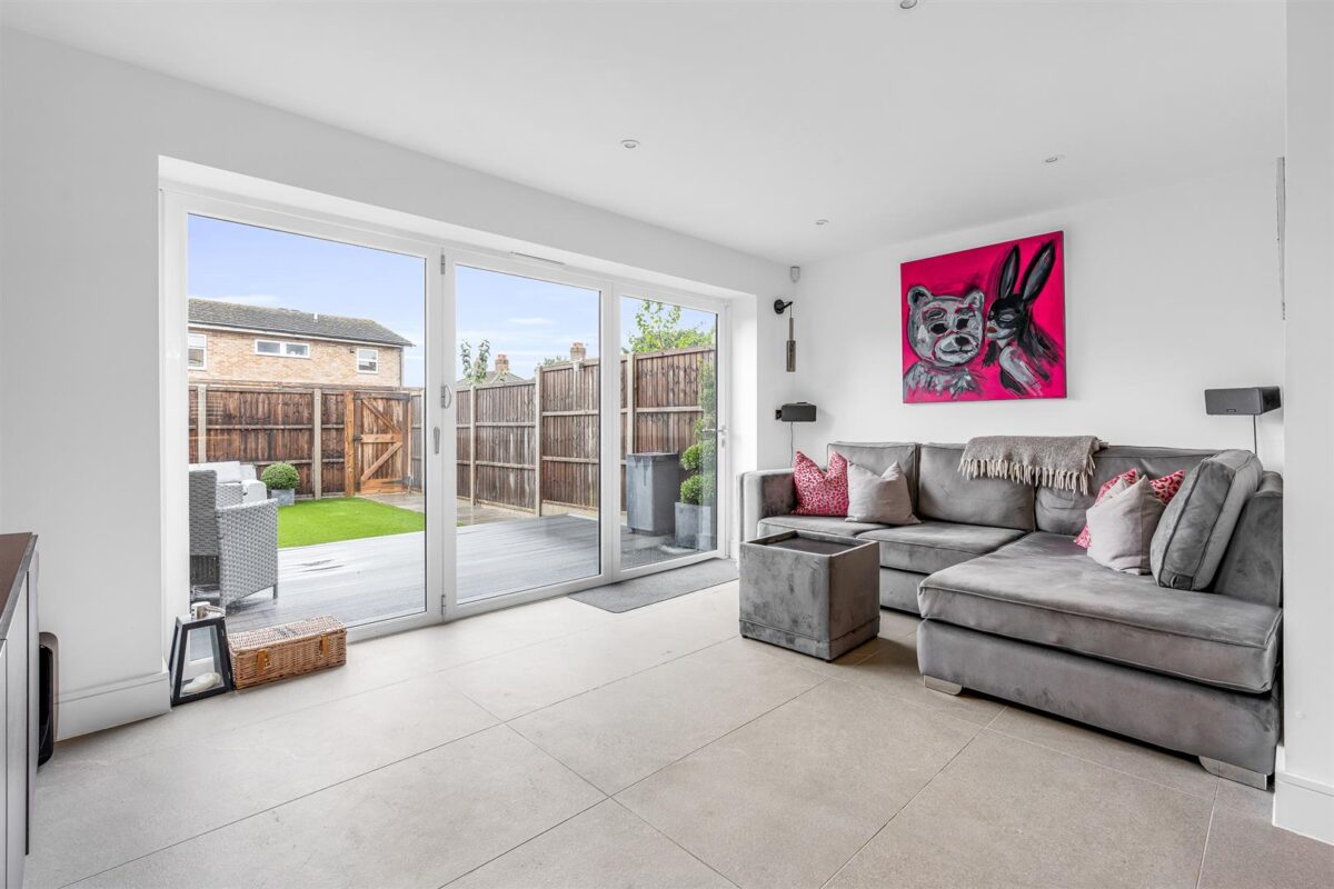 Bengeo Street, Hertford, SG14
