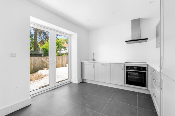 White Horse Mews, High Cross, SG11