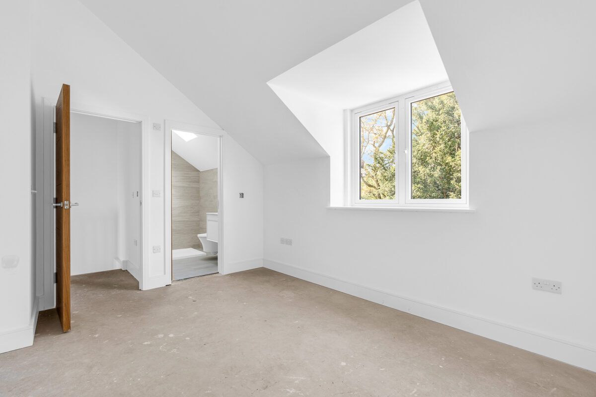 White Horse Mews, High Cross, SG11