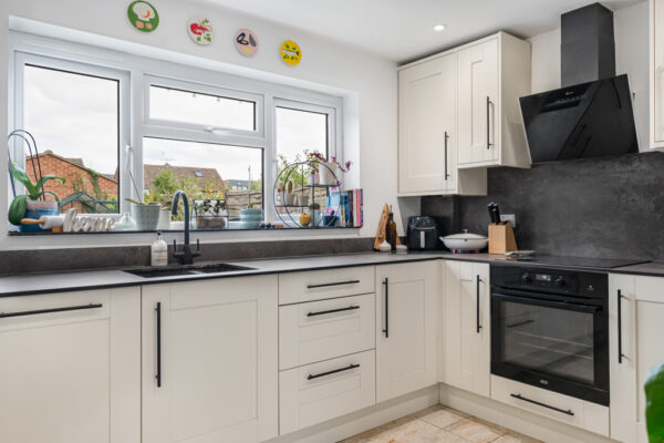 Grove Road, Ware, SG12
