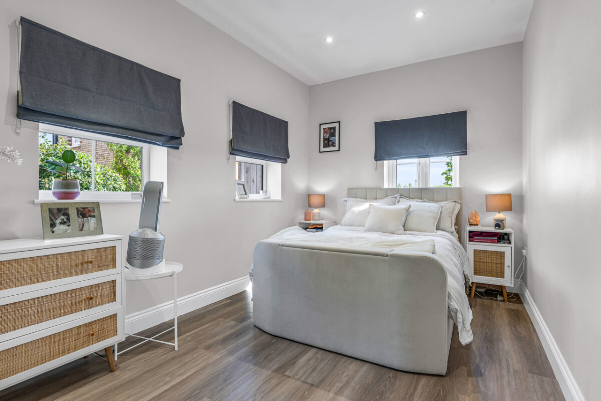 Grove Walk, Hertford, SG14