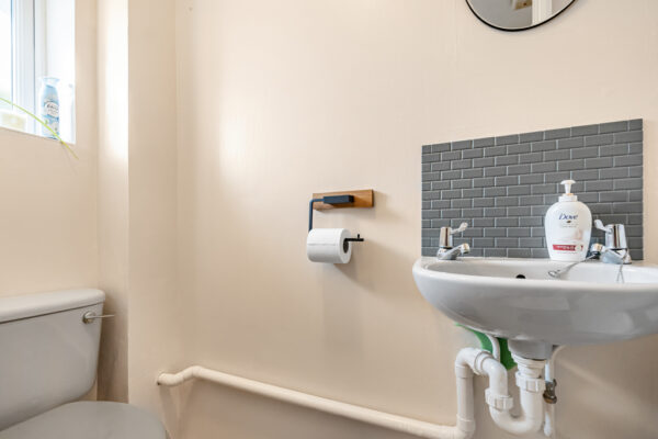 Foxes Close, Hertford, SG13