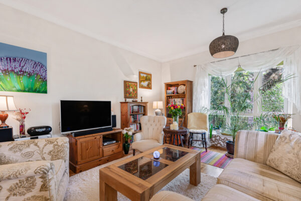 Ashbourne Gardens, Hertford, SG13