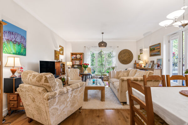 Ashbourne Gardens, Hertford, SG13