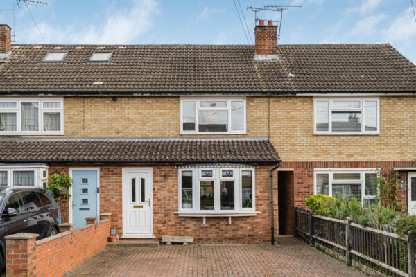 Grove Road, Ware, SG12