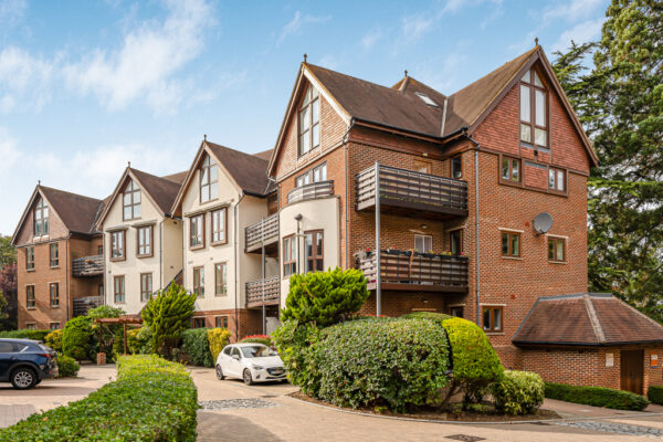 Ashbourne Gardens, Hertford, SG13