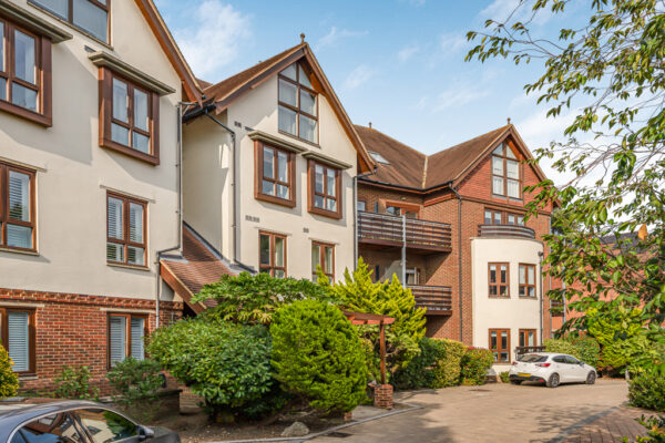 Ashbourne Gardens, Hertford, SG13