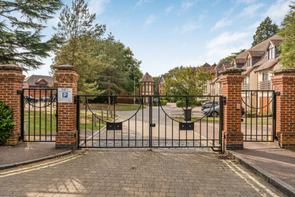 Ashbourne Gardens, Hertford, SG13