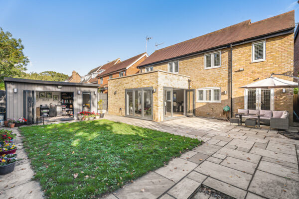 Lilbourne Drive, Hertford, SG13