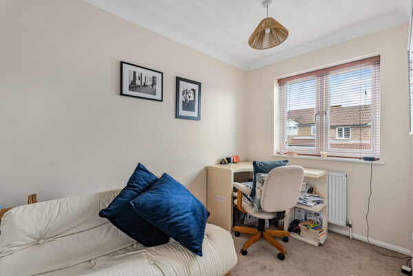 Foxes Close, Hertford, SG13