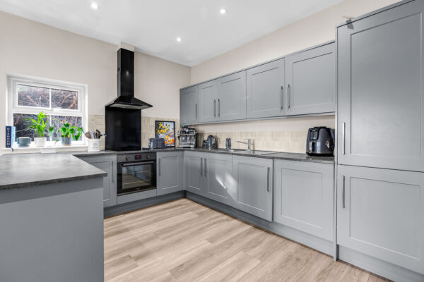 Grove Walk, Hertford, SG14