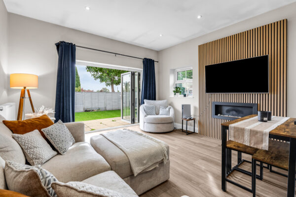 Grove Walk, Hertford, SG14
